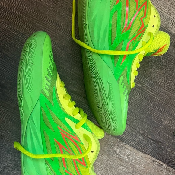 Puma Lamelos MB.02 Slime. Junior size 7. - Picture 4 of 9